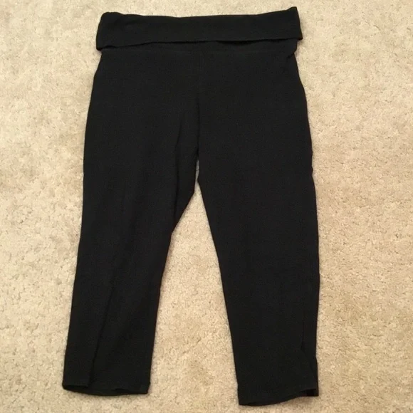 Mossimo Supply Co. Black Capris Leggings - Picture 5 of 6